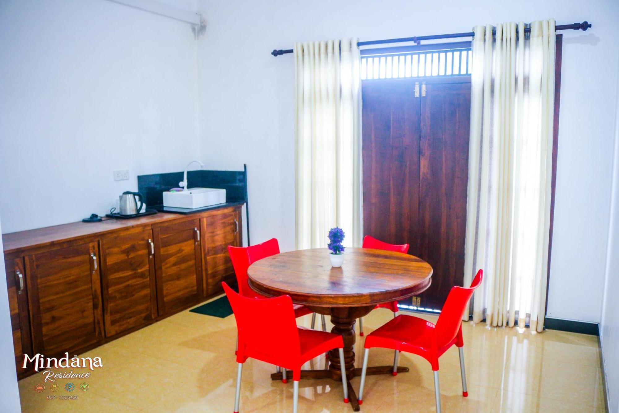 Mindana Residence Anuradhapura Ngoại thất bức ảnh