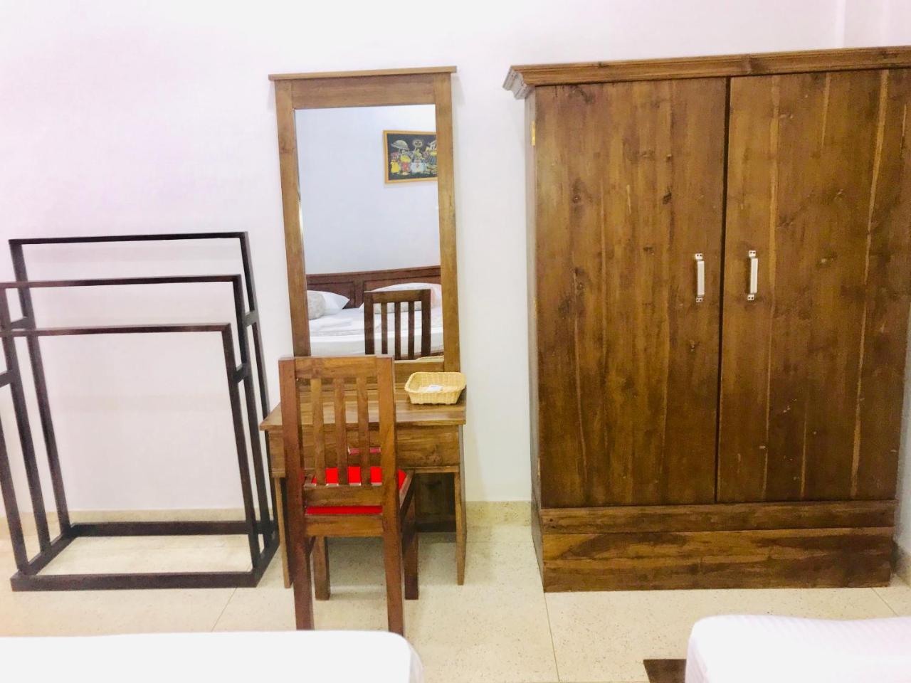 Mindana Residence Anuradhapura Ngoại thất bức ảnh