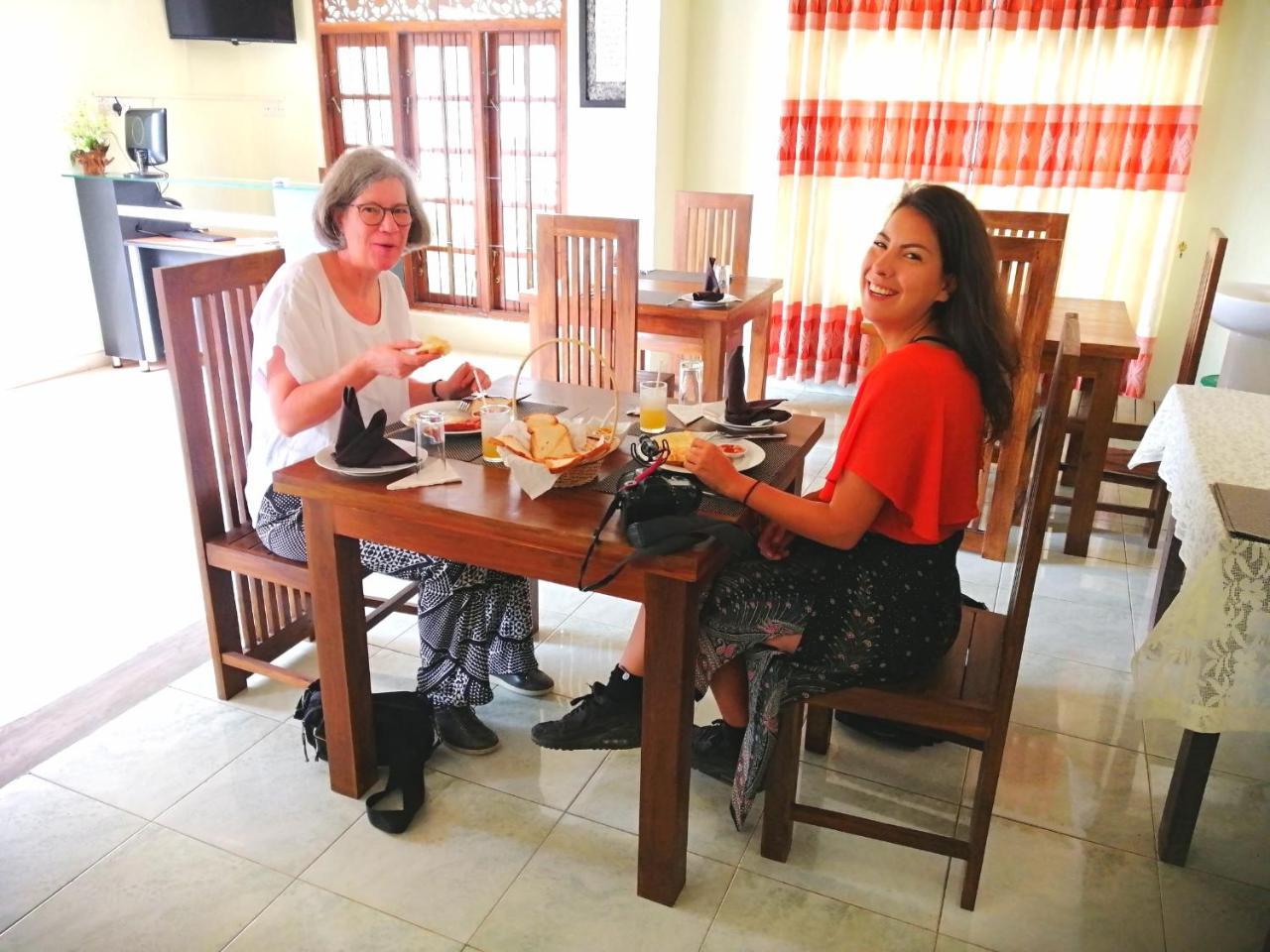 Mindana Residence Anuradhapura Ngoại thất bức ảnh